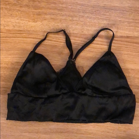 Victoria secret Bras - Picture 1 of 6